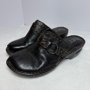 b.o.c. Black Leather Mules with Buckle Detail